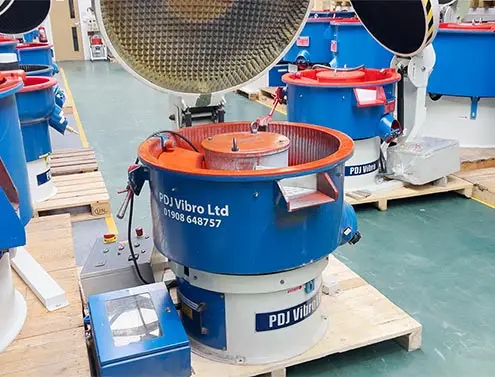 100 Litre Vibratory bowl with parts unload